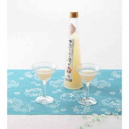 Bouteille de liqueur de pêche shimizu hakutoshu