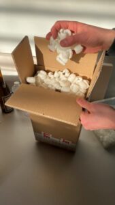 boite en carton avec protection à l'intérieur